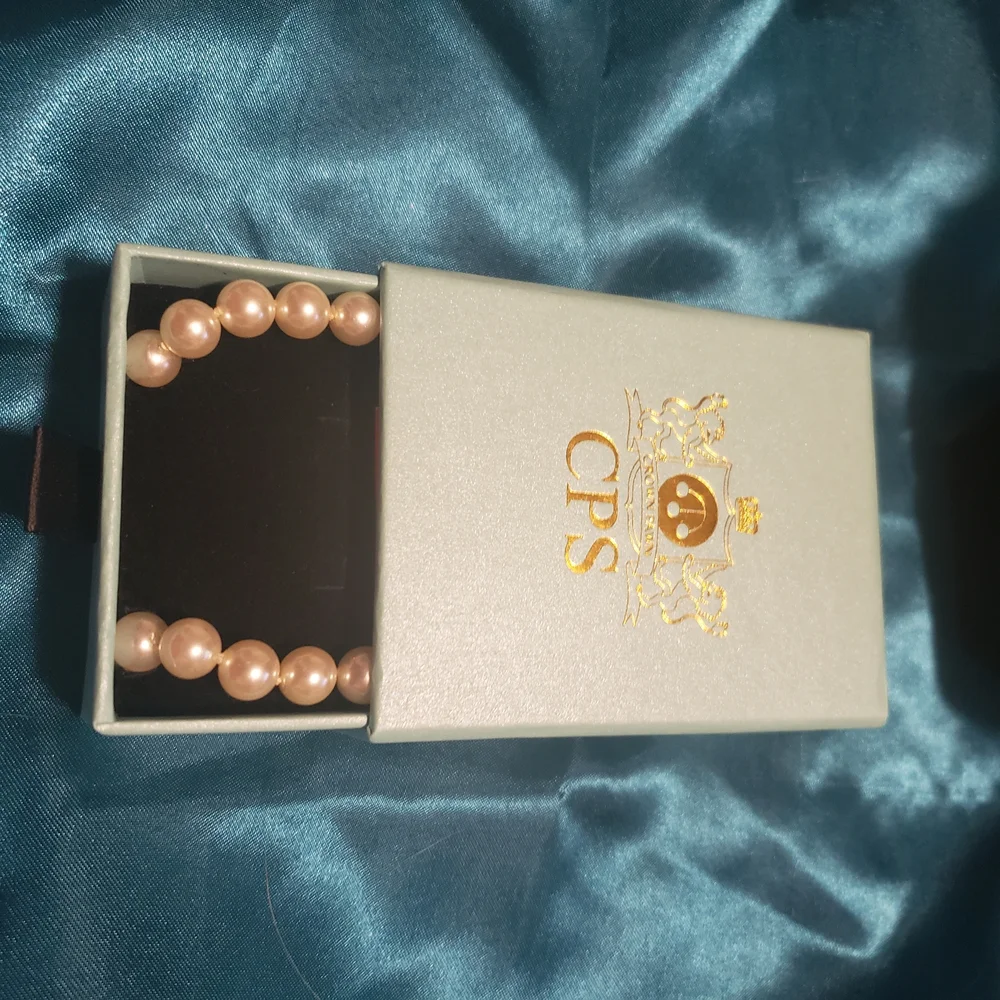 Genuine Mallorca Pearl Necklace 8mm - Picture 2 of 5